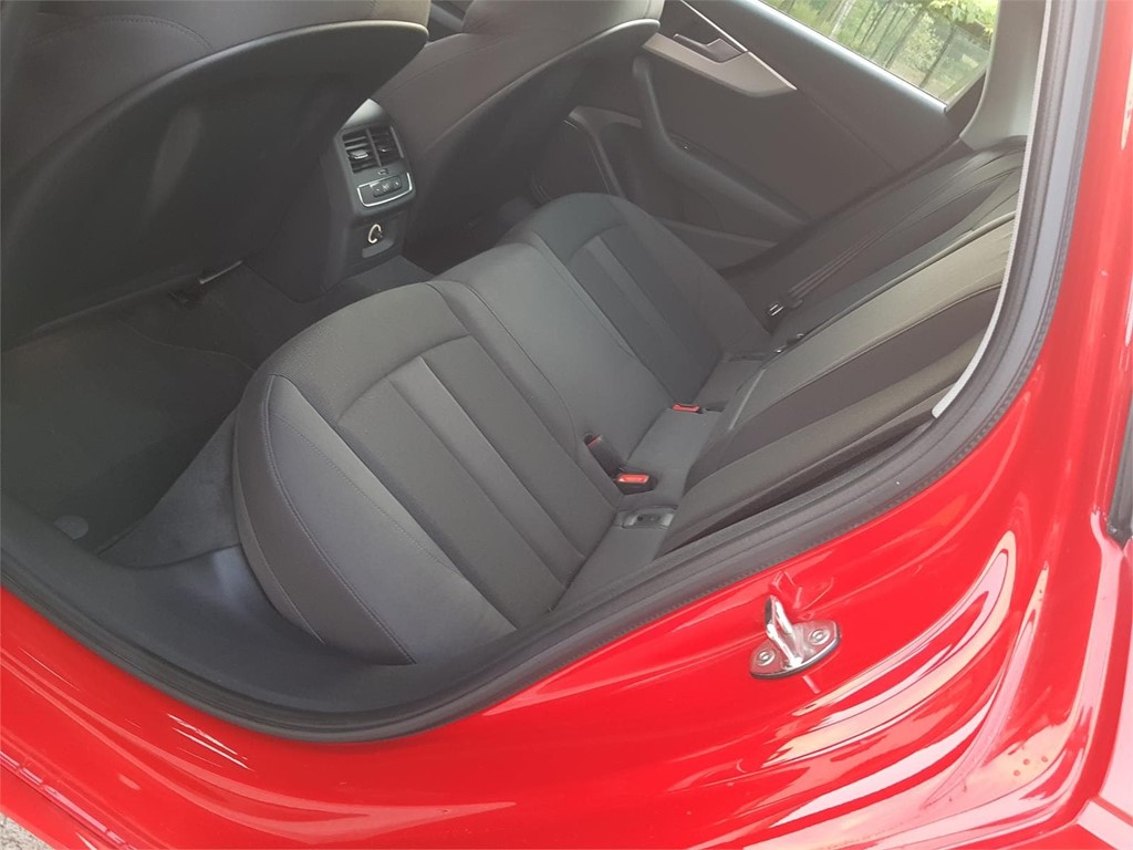 Foto 4 Audi a4 sline 