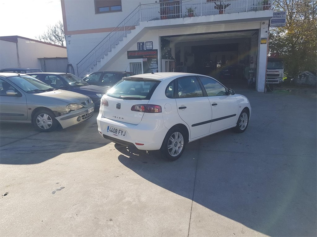 Foto 2 Seat ibiza 1.4 tdi