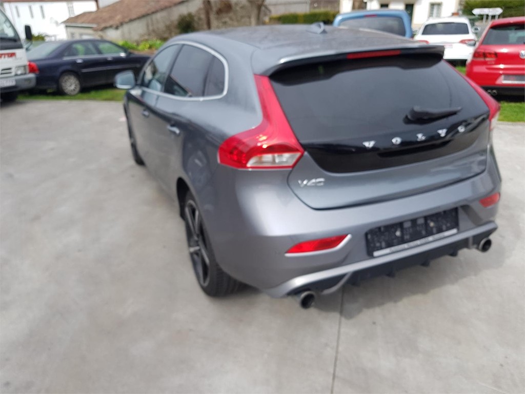 Foto 8 Volvo v40 rdesing